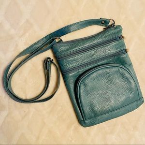 Multi Pocket Travel Crossbody Purse